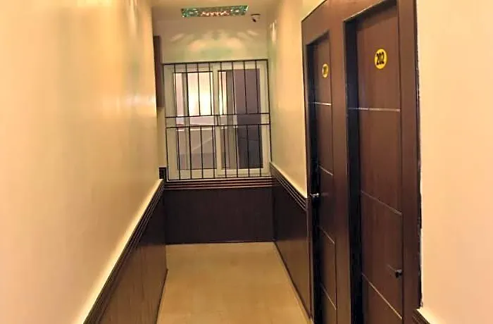 Marinha Airport Hotel 2*